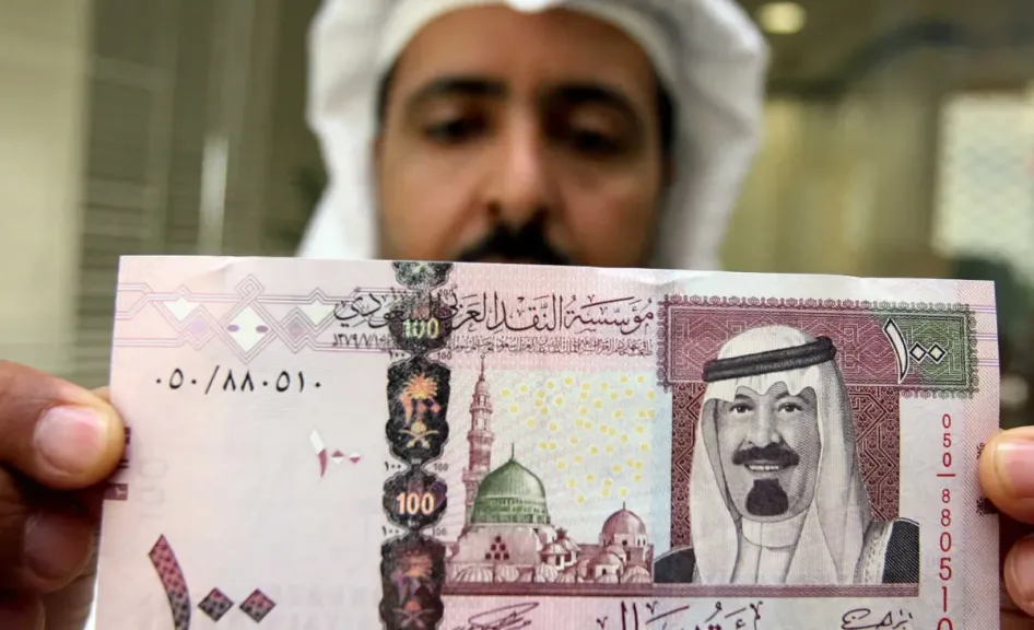 قفزة مفاجئة .. أسعار الريال السعودي مقابل الجنيه المصري بداية تعاملات اليوم الإثنين 25 - 8- 2025